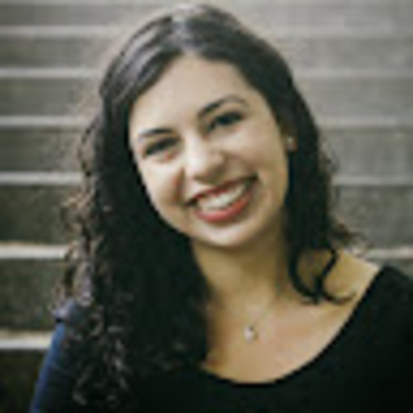 Meet your Posher, Julia - Picture 1 of 1